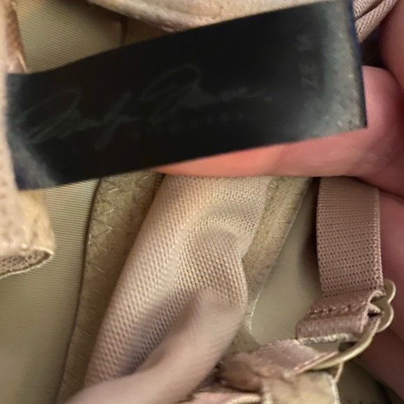 Shapewear camisole underwire cups size M - Picture 8 of 8